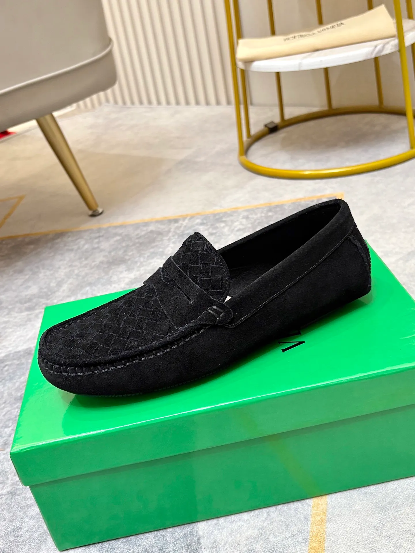 P420💰 (Niu Li + Niu Pad) [BV] The latest hot style‼ ️Casual men's shoes, uppers imported first-layer cowhide ➕Full imported cowhide lining✔️Exquisite workmanship, excellent foot feel, special rubber soles✔️, cool and fashionable, the latest fashion, fashionable outsole, hurry up.  Code number: 38-44 (can be customized to 37.45, non-refundable)